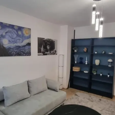 Apartament Deluxe 2 *