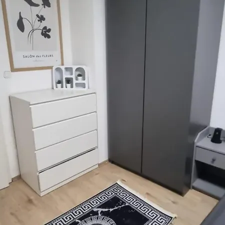 Deluxe 2 Apartament *