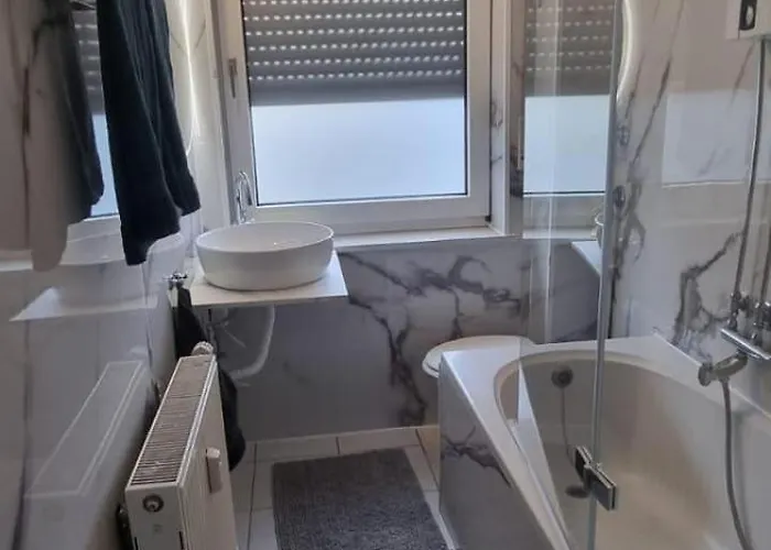 Apartment Deluxe 2 *